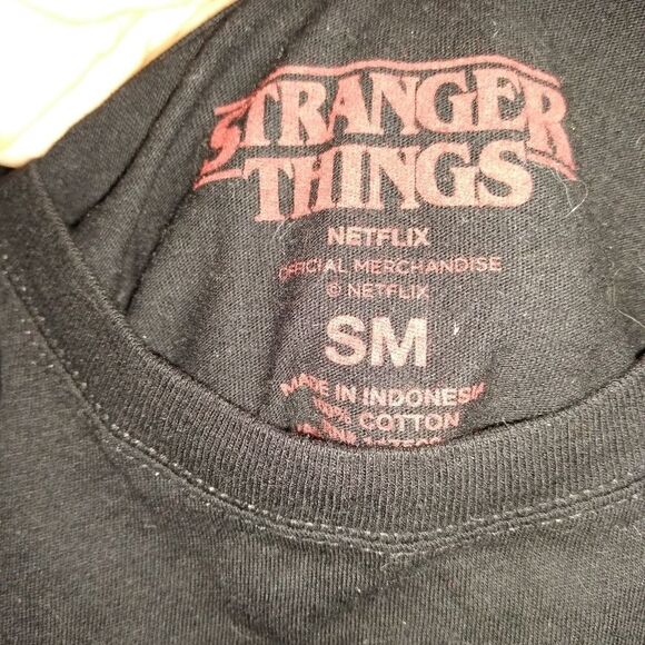 Stranger Things tee - Picture 3 of 5